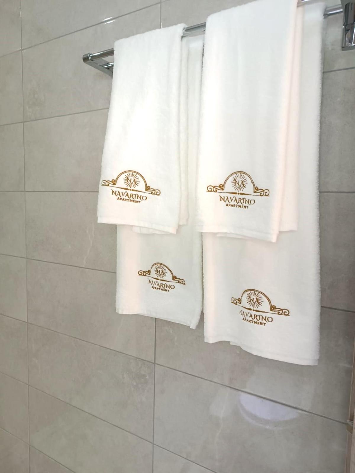 Navarino Luxe Suites Переа Экстерьер фото